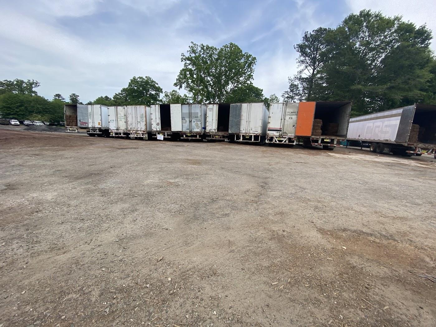 Inside Flores Strawing, LLC