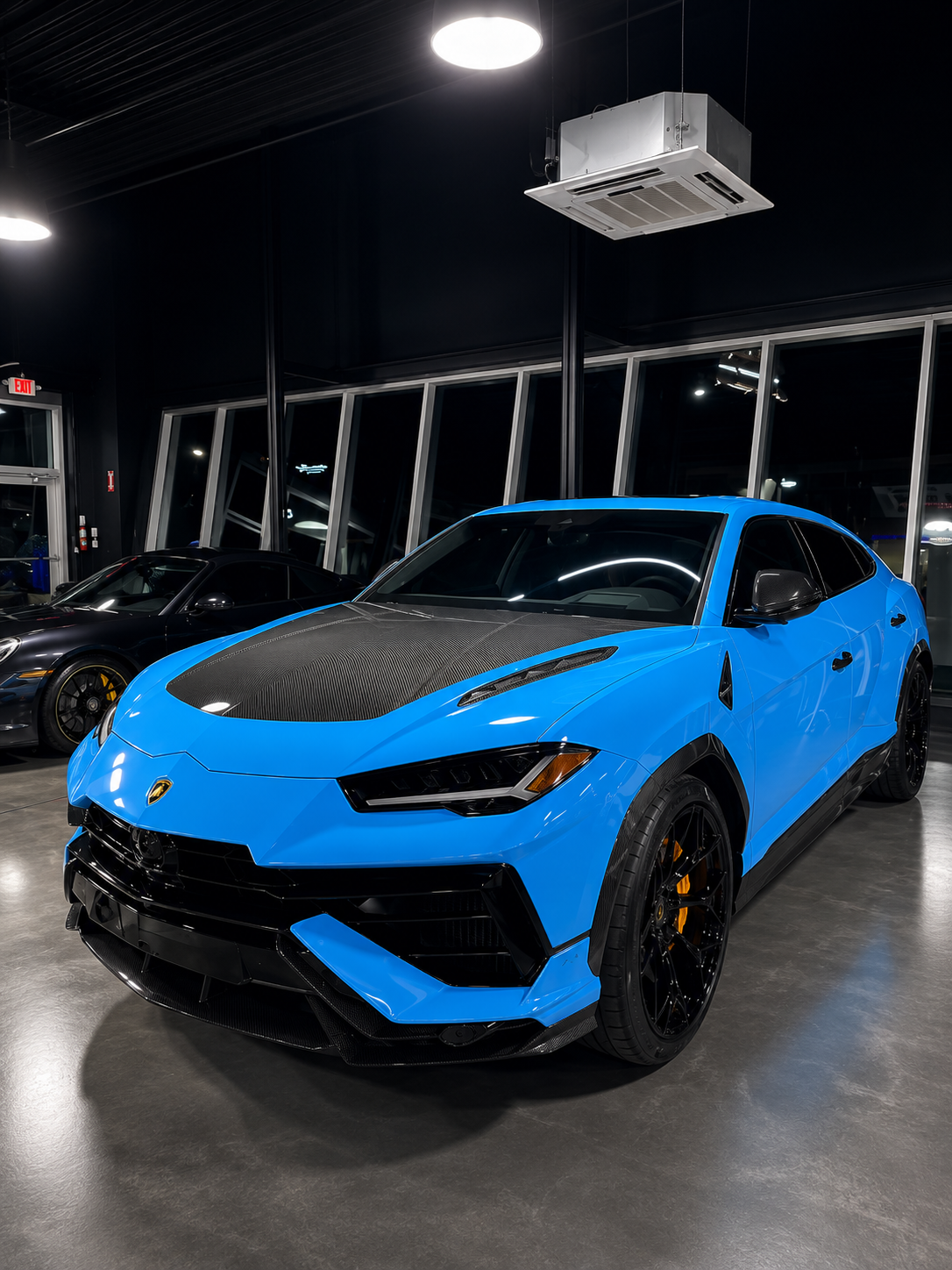 Inside Hot Spot Tinting | PPF, Ceramic Coatings & Vinyl Wrap
