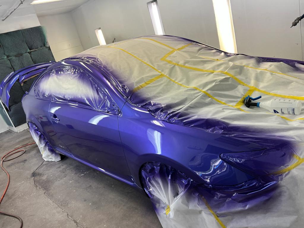 Inside Sahasly Body shop