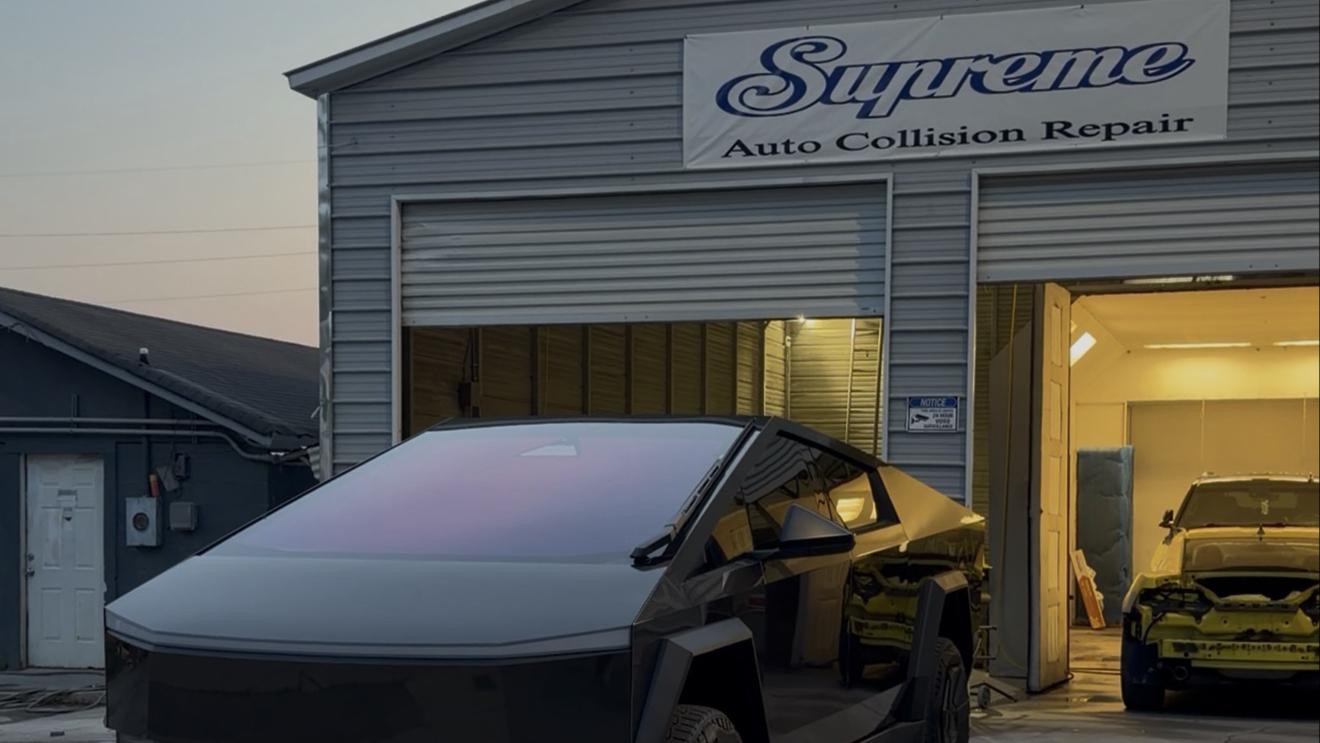 Inside Supreme Collision Repair